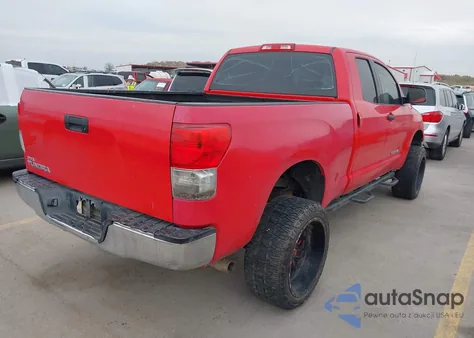 2011 Toyota Tundra Grade 4.6L V8 z USA, uszkodzony, nr VIN 5TFRM5F16BX023284